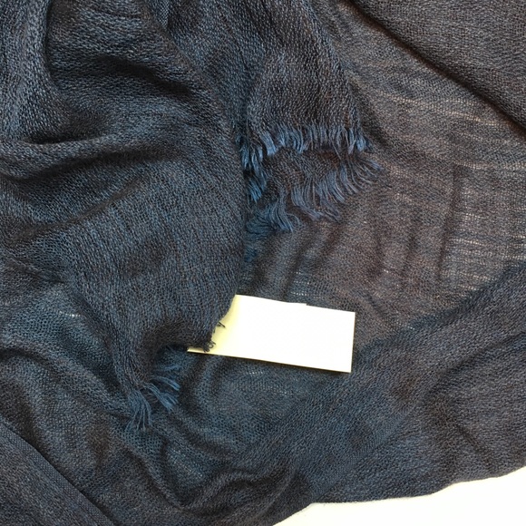 Navy Blue Wrap Scarf New - Picture 6 of 7
